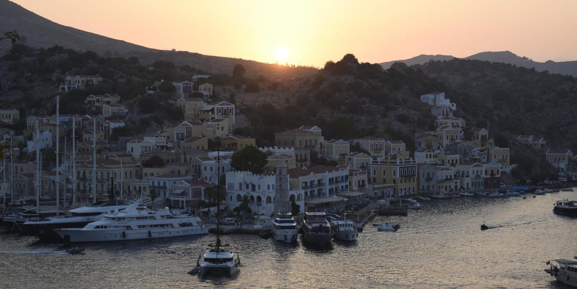 Marea Studios Symi Extérieur photo